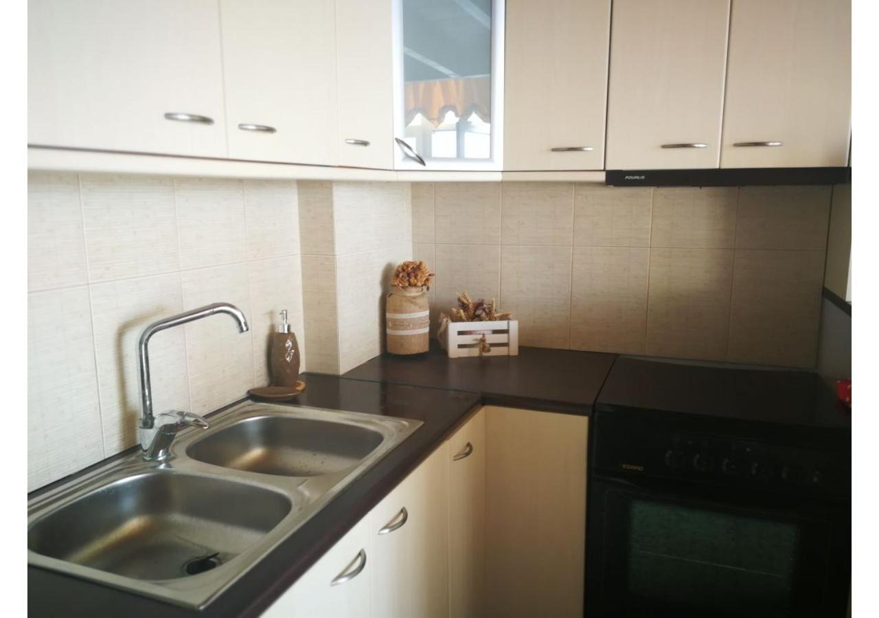 Kikilia'S & Stelio'S Apartments Adamantas  ภายนอก รูปภาพ