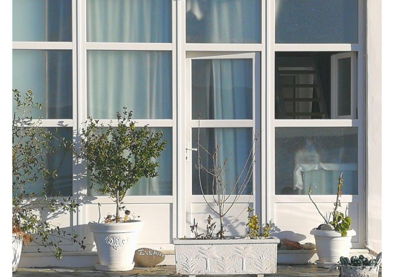 Kikilia'S & Stelio'S Apartments Adamantas  ภายนอก รูปภาพ